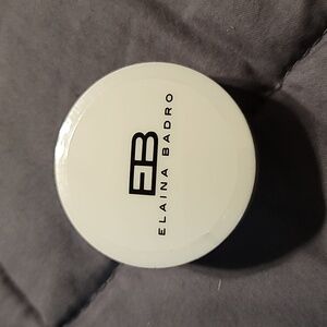 Elaina Badro Loose Powder Fair NWY